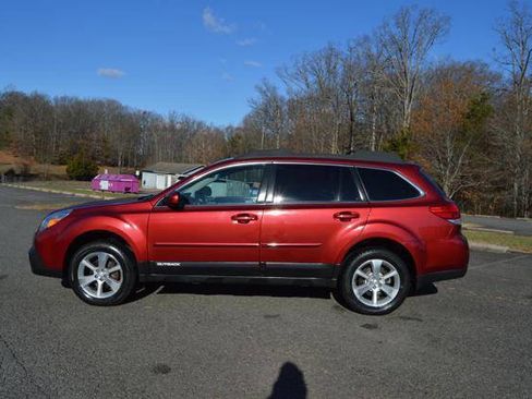 Used 2013 Subaru Outback 2.5i Limited image 5