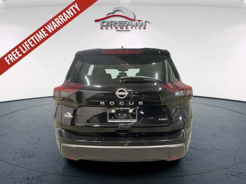 Used 2025 Nissan Rogue SV AWD/4WD image 18