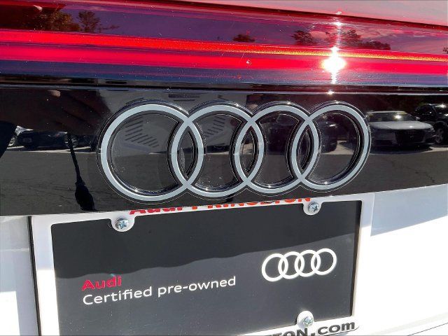 Used 2026 Audi Q8 Premium Plus AWD/4WD image 31