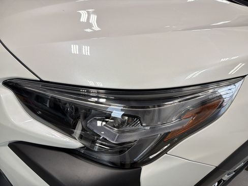 Certified 2025 Subaru Outback Premium AWD/4WD image 16