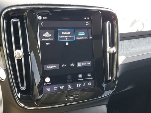 Certified 2026 Volvo XC40 B5 Plus AWD/4WD image 24