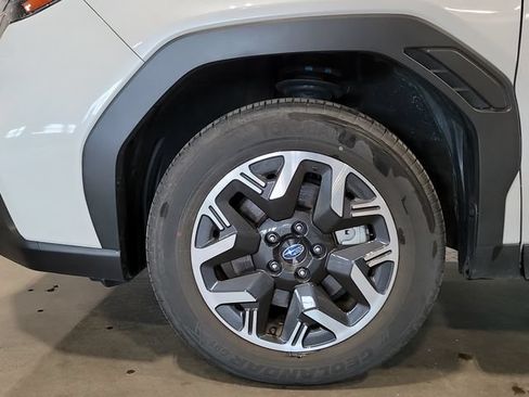 Used 2025 Subaru Forester Premium AWD/4WD image 13