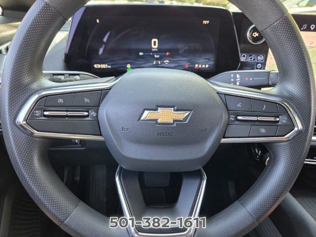 Used 2025 Chevrolet Equinox EV LT FWD image 27