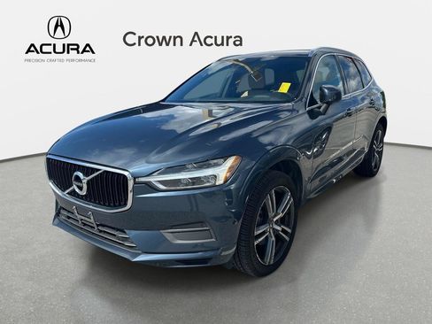 Used 2018 Volvo XC60 T5 Momentum w/ Vision Package AWD/4WD image 1