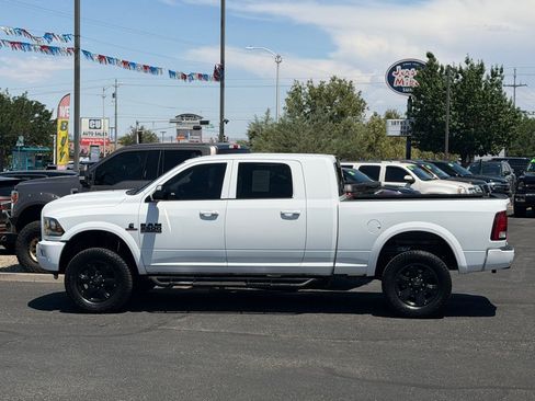 Used 2016 RAM 2500 Laramie w/ Sport Appearance Group AWD/4WD image 2