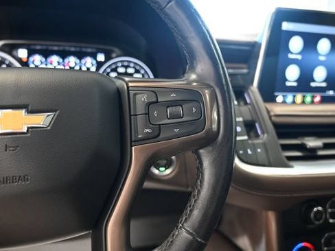 Used 2021 Chevrolet Tahoe High Country w/ Premium Package AWD/4WD image 19
