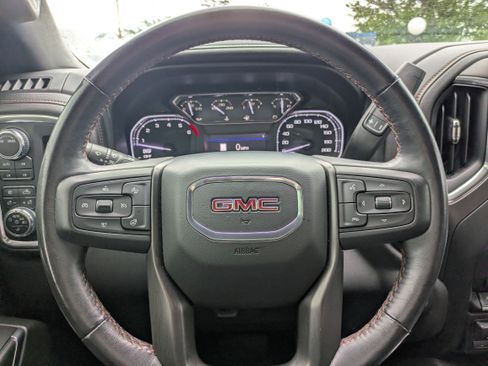 Used 2021 GMC Sierra 1500 AT4 w/ AT4 Premium Package AWD/4WD image 19