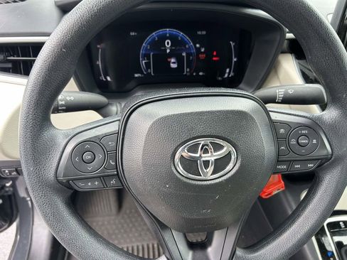 New 2026 Toyota Corolla LE FWD image 18
