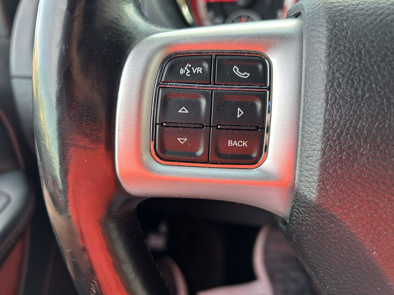 Used 2018 Dodge Grand Caravan GT FWD image 17