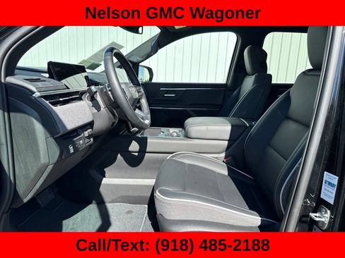 Used 2026 GMC Sierra EV Elevation AWD/4WD image 13