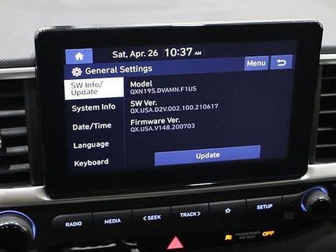 Used 2022 Hyundai Venue SEL image 33