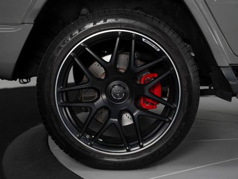 Used 2025 Mercedes-Benz G 63 AMG 4MATIC image 25