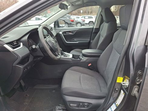 Used 2020 Toyota RAV4 XLE w/ All Weather Liner Package image 14
