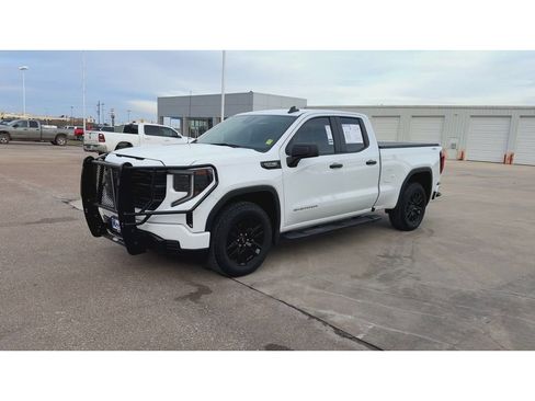 Used 2026 GMC Sierra 1500 Pro w/ Graphite Edition image 4