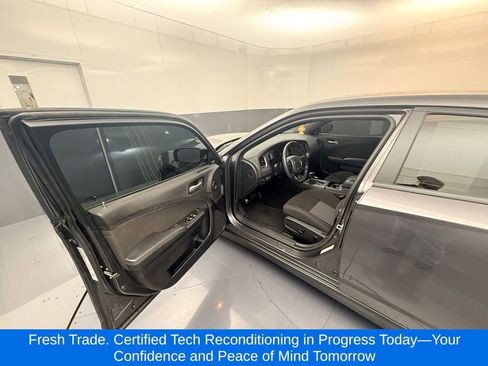 Used 2023 Dodge Charger R/T w/ Blacktop Package RWD image 7
