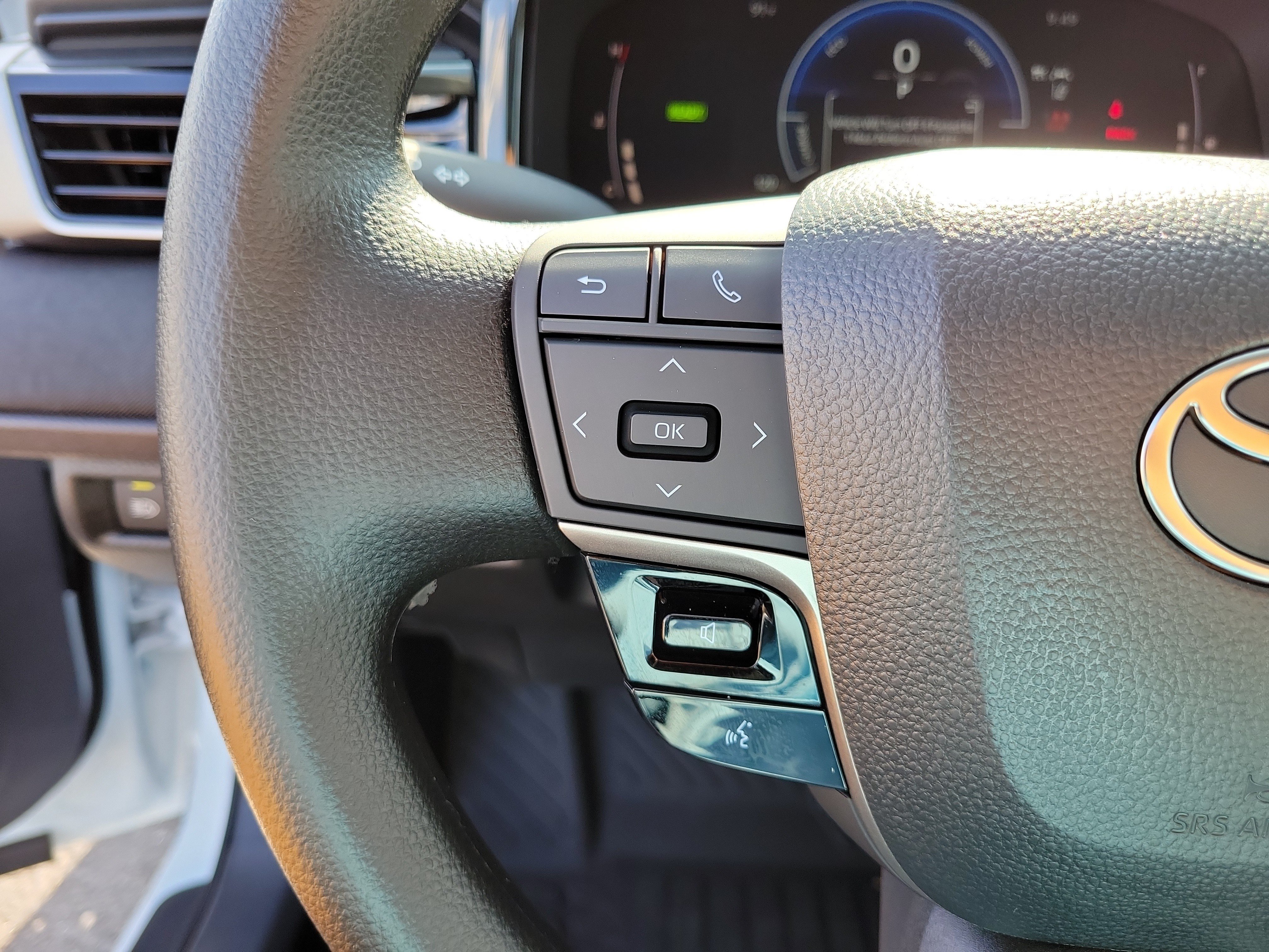 Used 2026 Toyota Camry LE FWD image 24