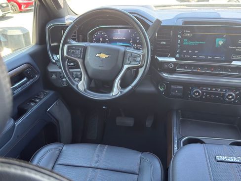 Used 2024 Chevrolet Silverado 3500 High Country w/ Technology Package image 30