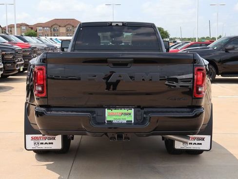 New 2026 RAM 3500 Lone Star AWD/4WD image 5