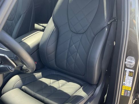Used 2023 BMW X5 xDrive45e w/ Executive Package AWD/4WD image 6
