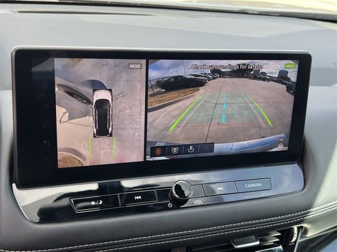 Certified 2024 Nissan Rogue SL w/ SL Premium Package image 16