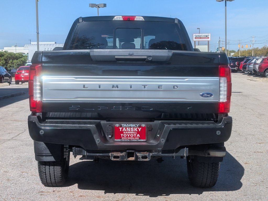 Used 2018 Ford F350 Limited AWD/4WD image 7