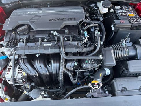 Used 2025 Kia K4 FWD image 33