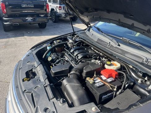 Used 2015 Ford Taurus SEL w/ Equipment Group 201A image 13