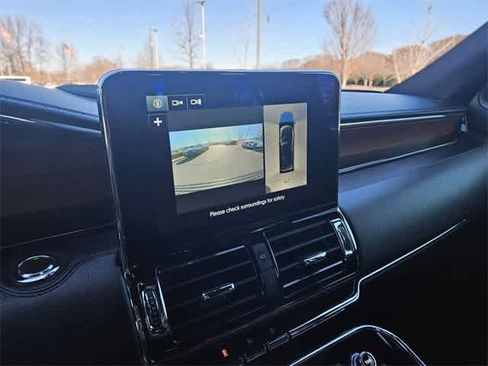 Used 2019 Lincoln Navigator L Reserve image 33