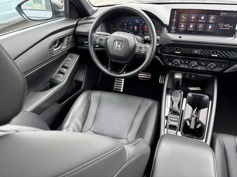Used 2023 Honda Accord Sport image 14