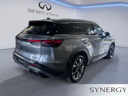 Certified 2023 INFINITI QX60 Luxe w/ Performance Audio Package AWD/4WD image 5