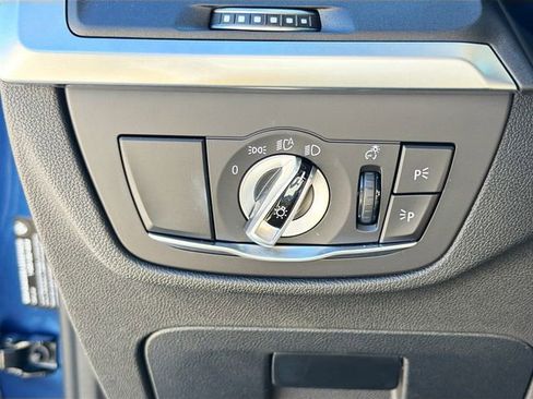 Used 2024 BMW X3 sDrive30i w/ M Sport Package image 36