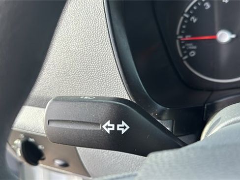 Used 2013 Ford Transit Connect XLT image 12