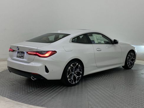 Used 2026 BMW 430i xDrive Coupe w/ Premium Package AWD/4WD image 8