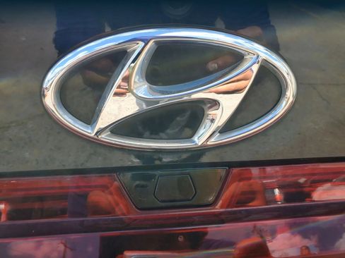 Used 2021 Hyundai Elantra SEL w/ Convenience Package FWD image 13