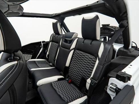 Used 2026 Jeep Wrangler Unlimited Sport image 29