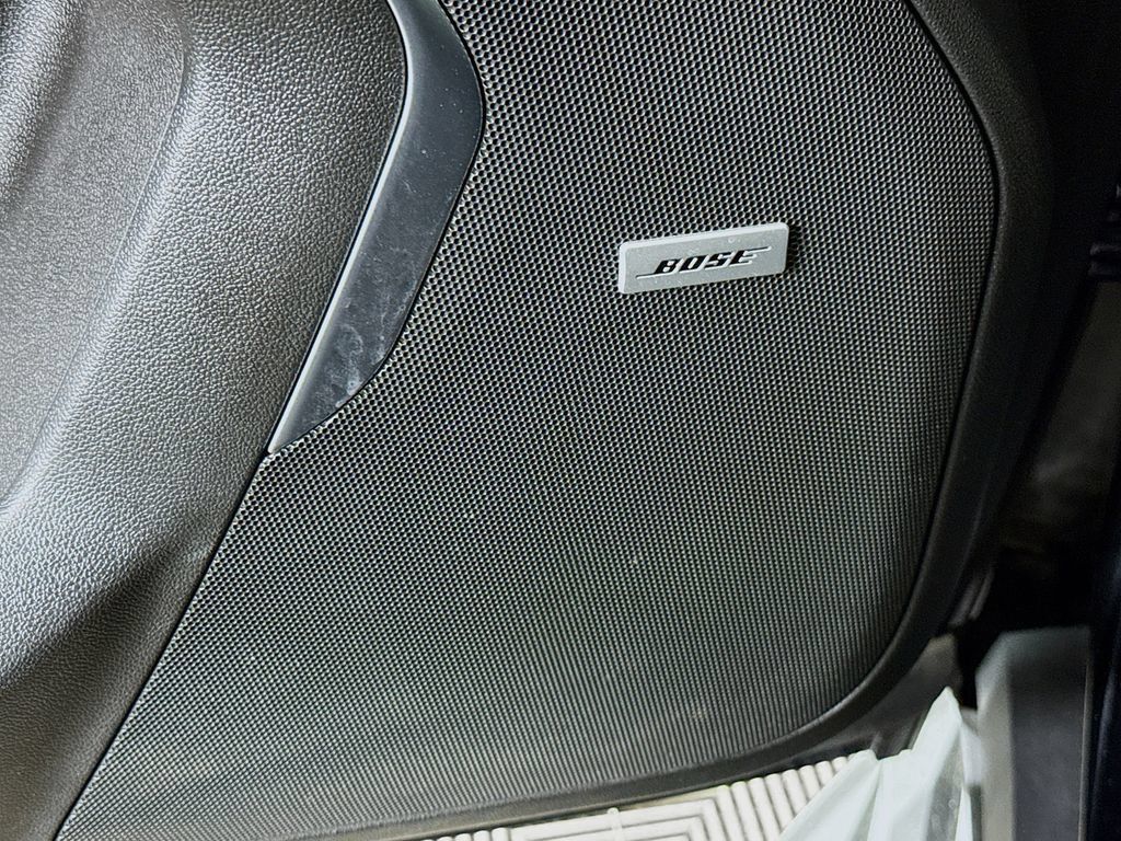 Used 2021 GMC Yukon SLT AWD/4WD image 10