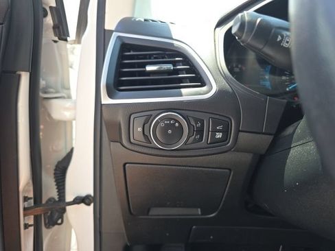 Certified 2023 Ford Edge SEL AWD/4WD image 23