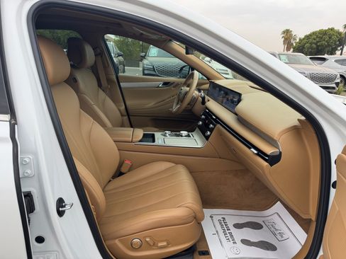 Used 2025 Genesis G80 2.5T Advanced AWD/4WD image 19