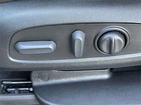 Certified 2023 Chevrolet Traverse LT w/ Midnight/Sport Edition image 23