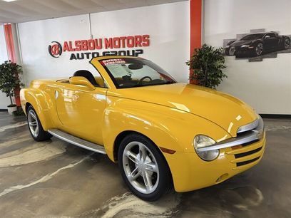 Used 2004 Chevrolet SSR w/ Preferred Equipment Group