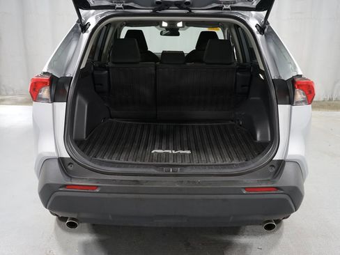 Certified 2025 Toyota RAV4 LE image 32