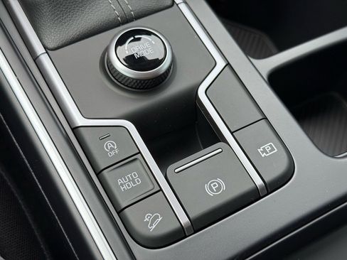 New 2026 Kia Sorento LX image 16