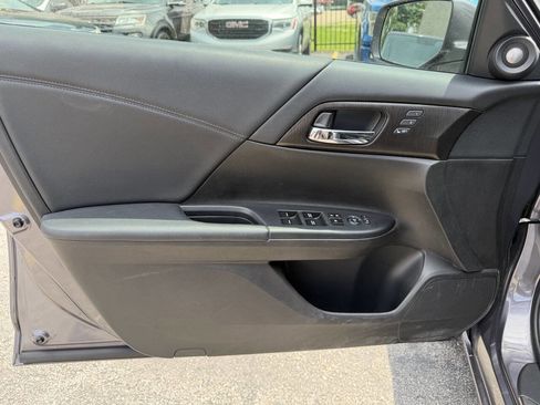 Used 2014 Honda Accord EX-L image 9