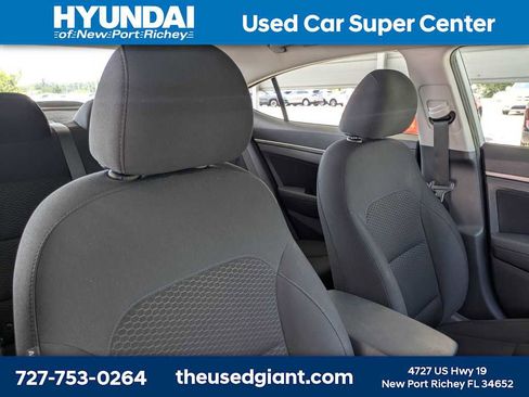Used 2020 Hyundai Elantra SEL w/ Cargo Package (C1) FWD image 6