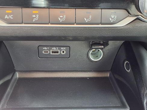 Used 2024 Nissan Altima 2.5 SR image 11