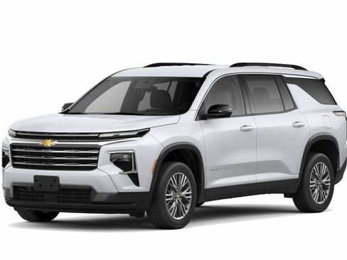 New 2025 Chevrolet Traverse LT w/ LPO, Floor Liner Package image 7