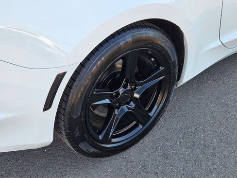 Certified 2023 Chevrolet Camaro LT RWD image 13