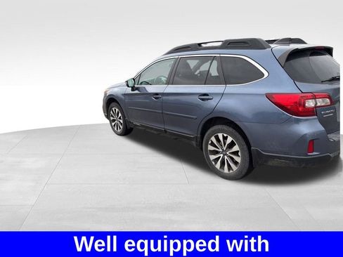 Used 2016 Subaru Outback 2.5i Limited image 3