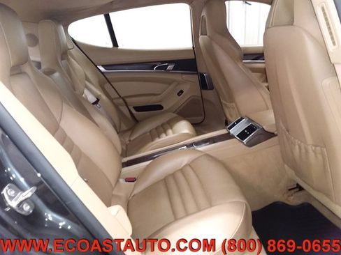 Used 2010 Porsche Panamera 4S image 13