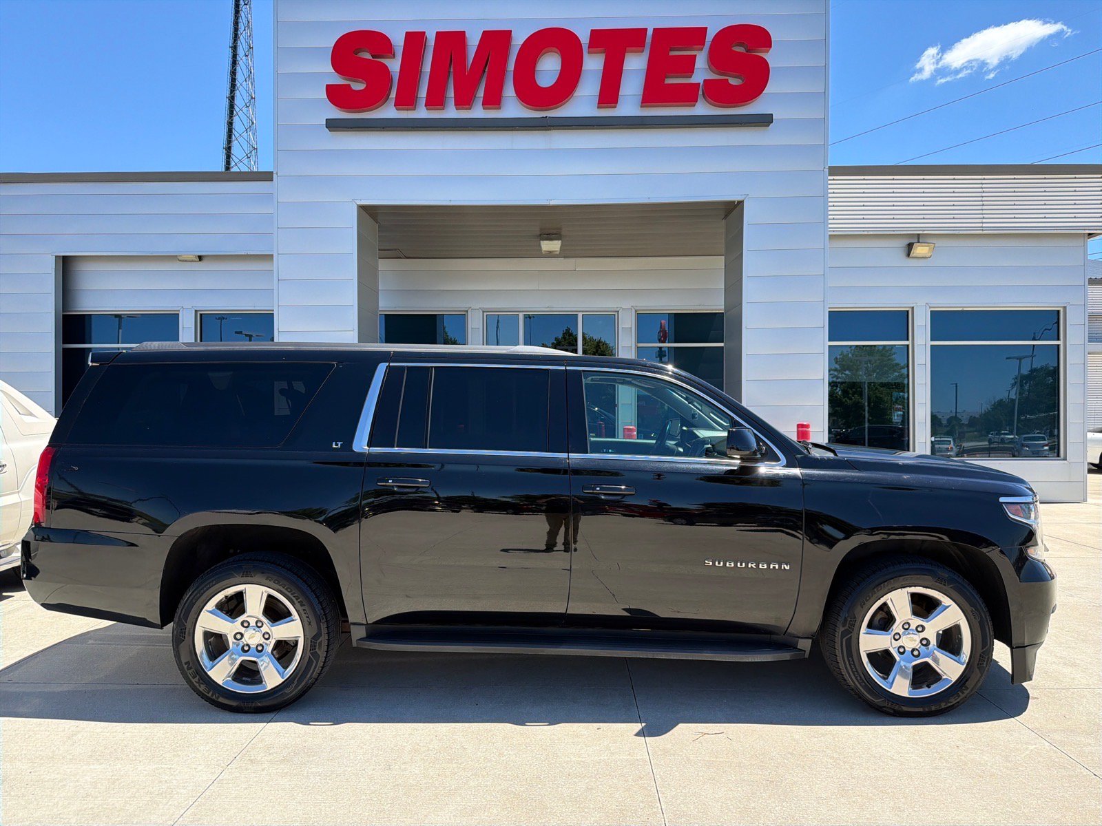 Used 2016 Chevrolet Suburban LT AWD/4WD image 1